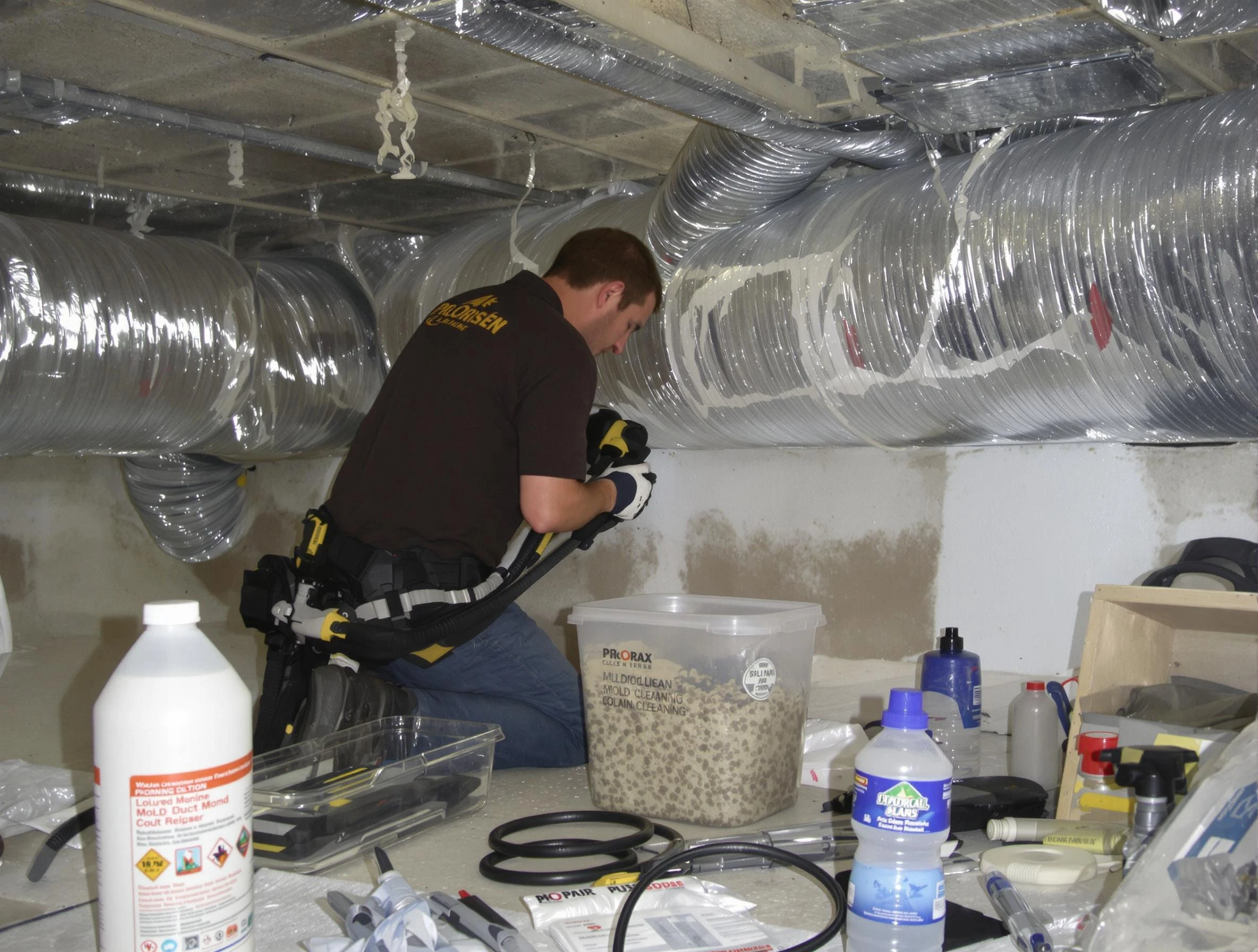 Hanceville Air Duct Cleaning specialist performing professional mold removal from air ducts in Hanceville